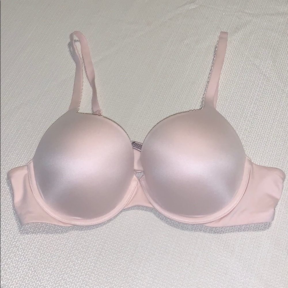 Victoria’s Secret bra NWOT